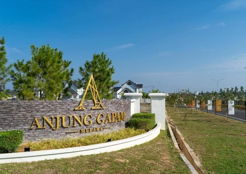 Tea Honey Luxury Villa Malacca Exterior foto